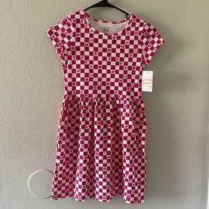 (BRAND NEW) Pink and White checkered dress with pockets Girl: size 8